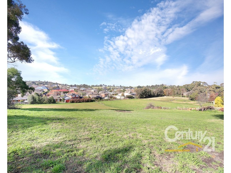 5 Glismann Road, Beaconsfield VIC 3807