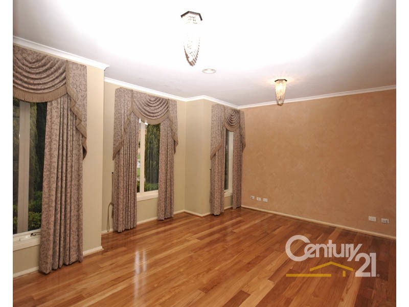 12 Snowgum Court, Narre Warren South VIC 3805