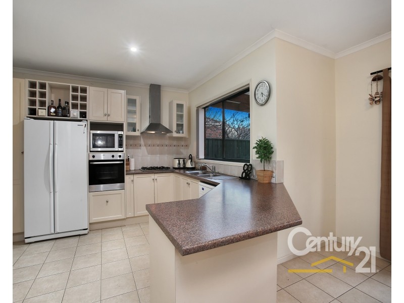 31 Chatswood Drive, Narre Warren South VIC 3805