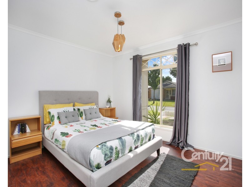 8 Middleham Close, Cranbourne West VIC 3977