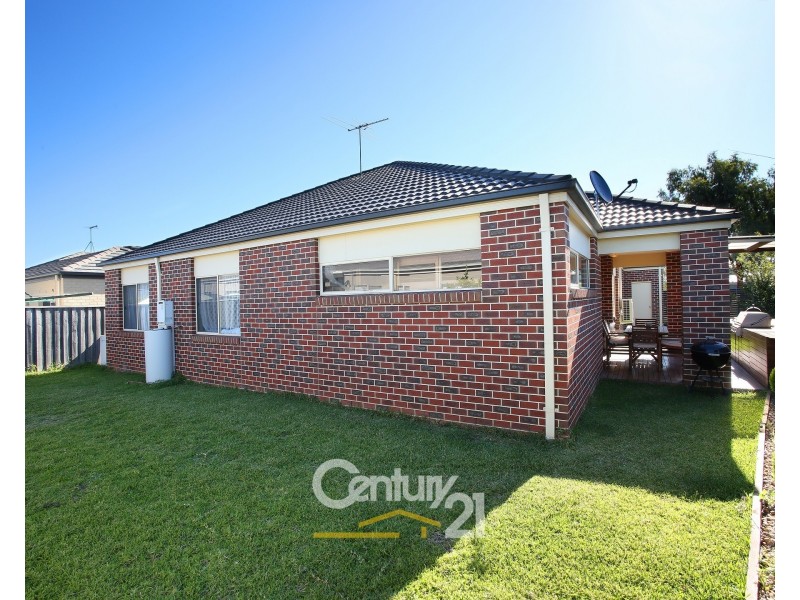 143 Viewgrand Drive, Berwick VIC 3806