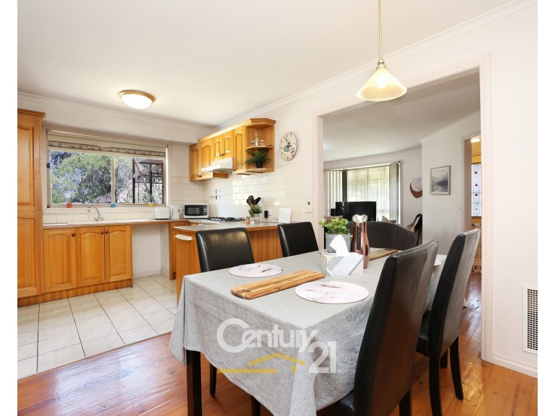 2/9 The Glade, Dandenong VIC 3175