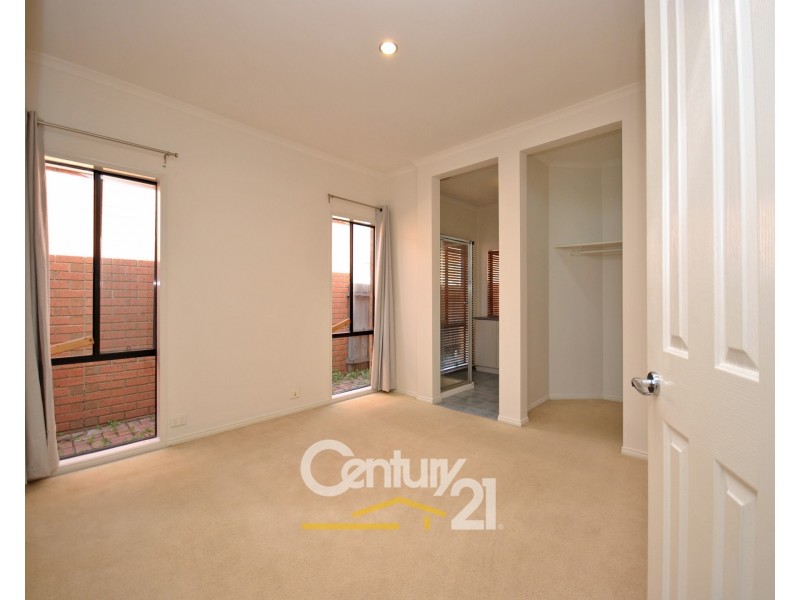 21 Clocktower Court, Berwick VIC 3806