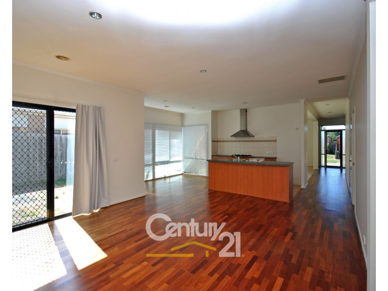 21 Clocktower Court, Berwick VIC 3806