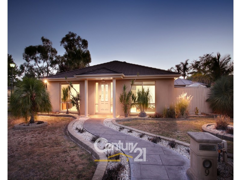 9 Thornley Drive, Berwick VIC 3806