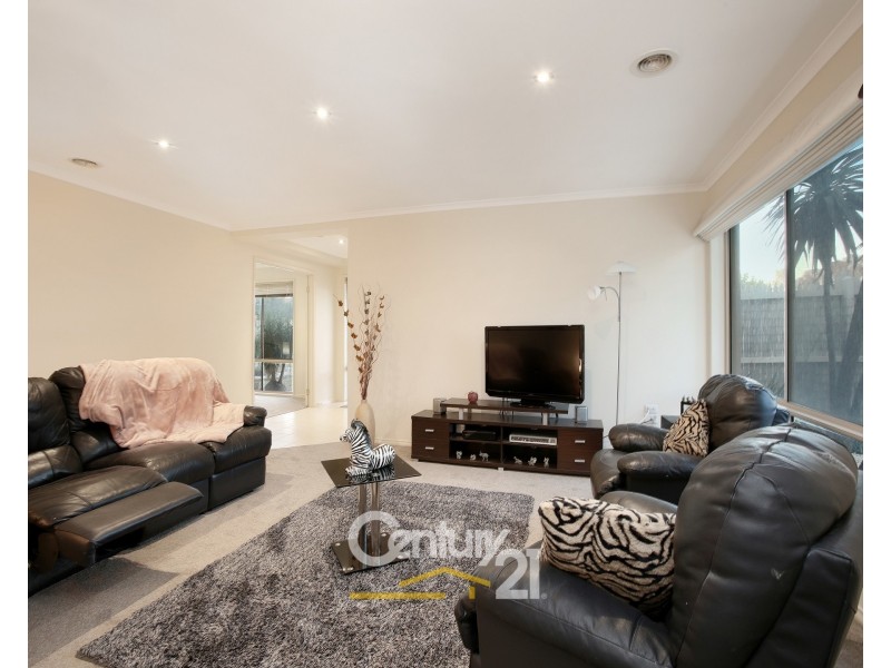 9 Thornley Drive, Berwick VIC 3806
