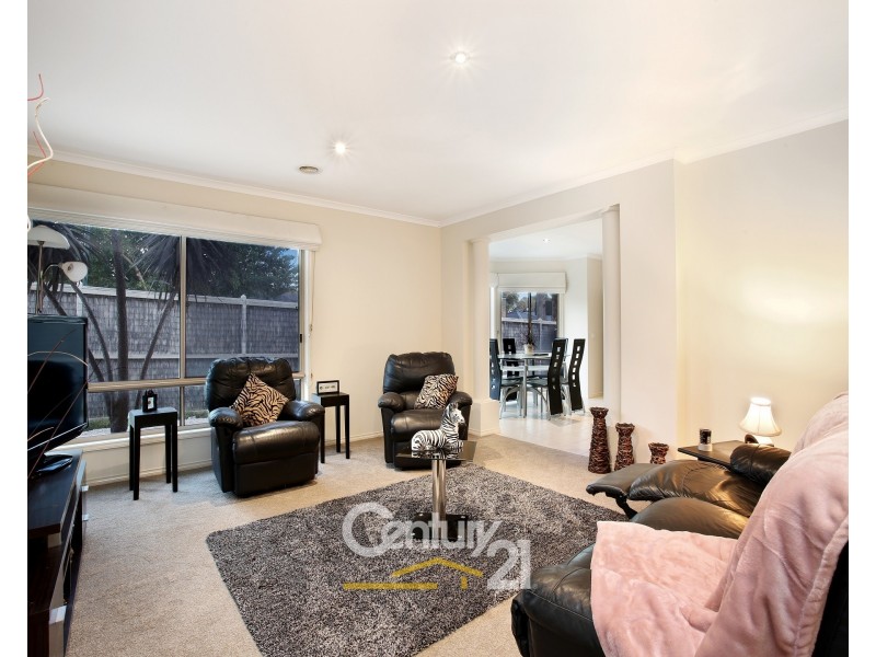 9 Thornley Drive, Berwick VIC 3806