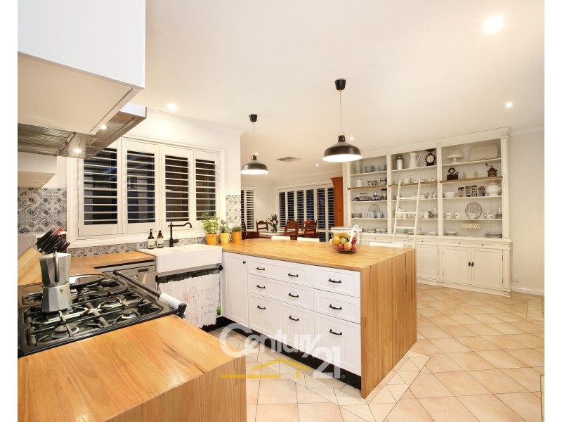 4 Goodall Court, Berwick VIC 3806