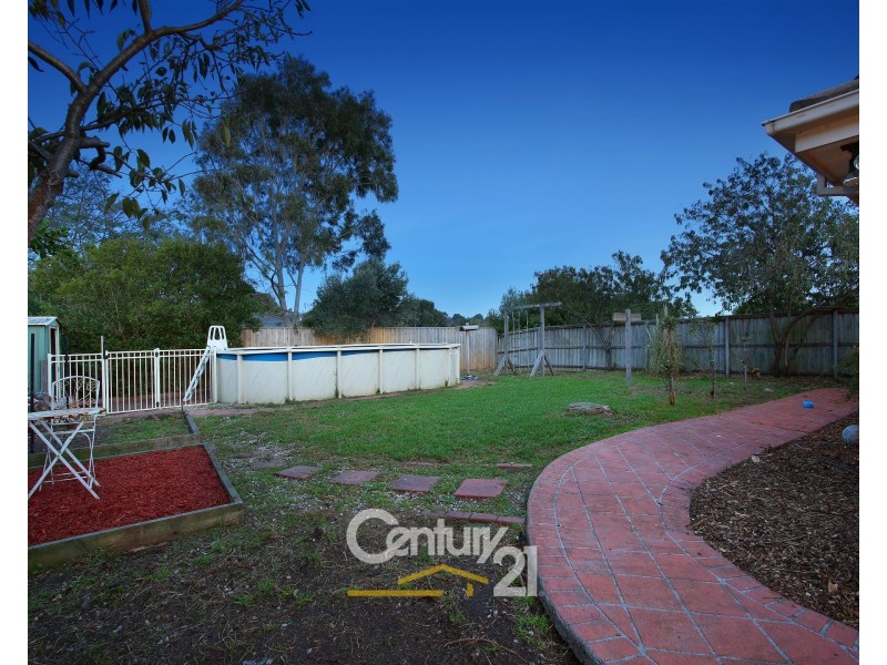 4 Goodall Court, Berwick VIC 3806