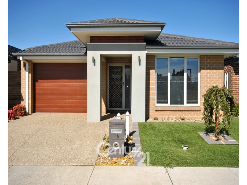 15 Norma Crescent, Officer VIC 3809