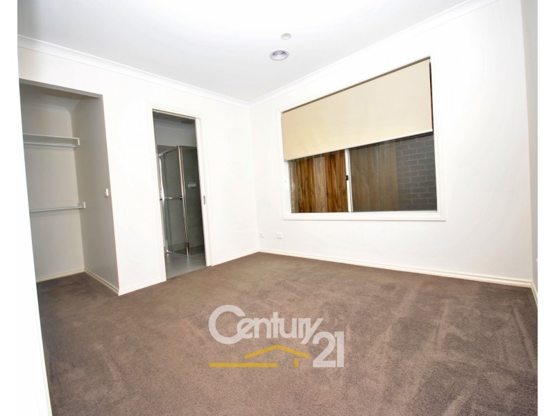 15 Norma Crescent, Officer VIC 3809