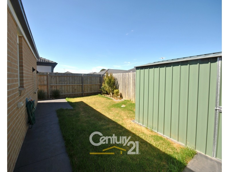 15 Norma Crescent, Officer VIC 3809