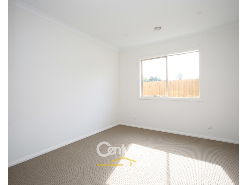 20 Sarno Court, Cranbourne VIC 3977