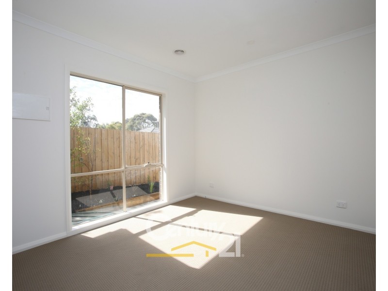 20 Sarno Court, Cranbourne VIC 3977