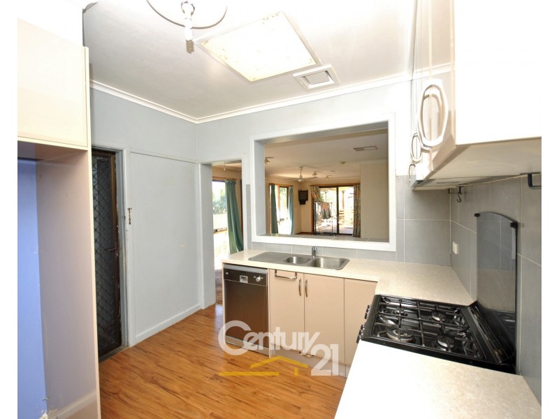 8 Reid Court, Dandenong North VIC 3175