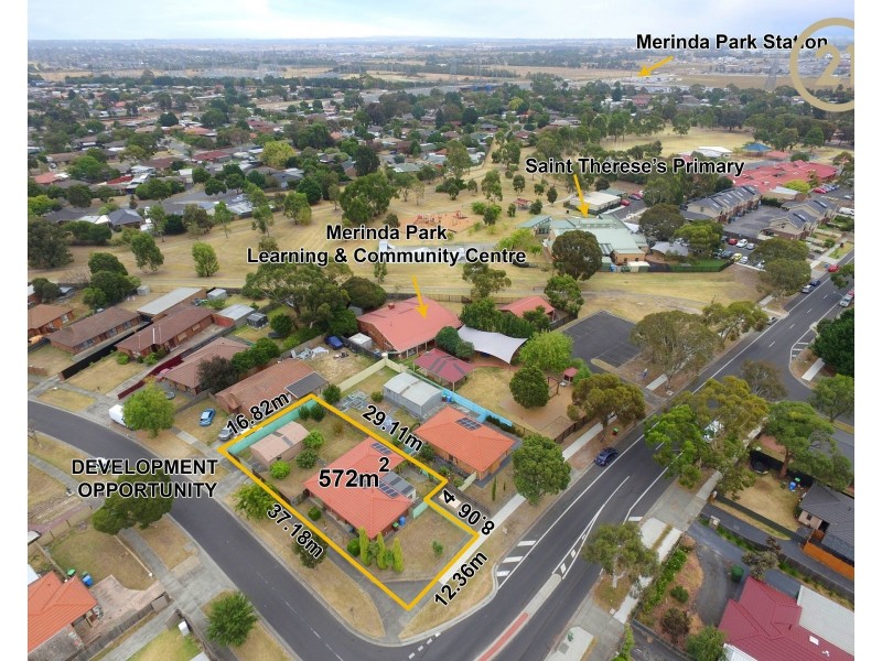 37 Blaxland Avenue, Cranbourne North VIC 3977