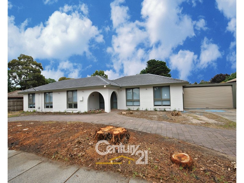 10 Grace Street, Cranbourne VIC 3977