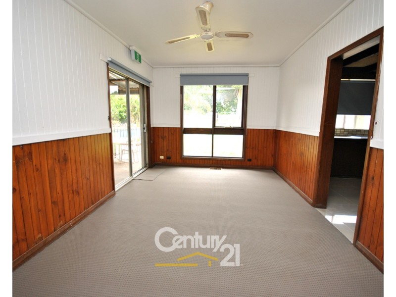 10 Grace Street, Cranbourne VIC 3977