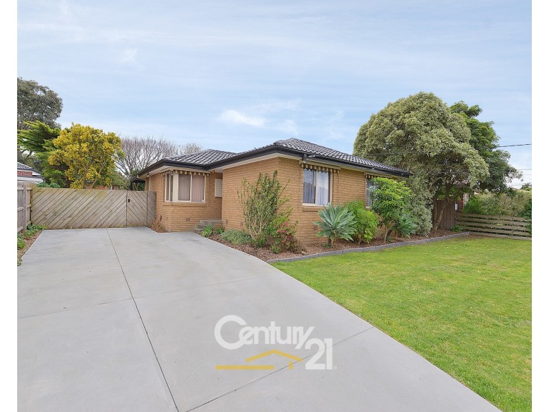 18 Floriana Avenue, Doveton VIC 3177