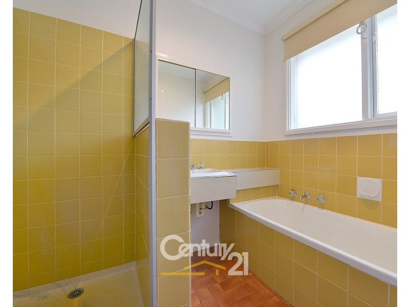 18 Floriana Avenue, Doveton VIC 3177