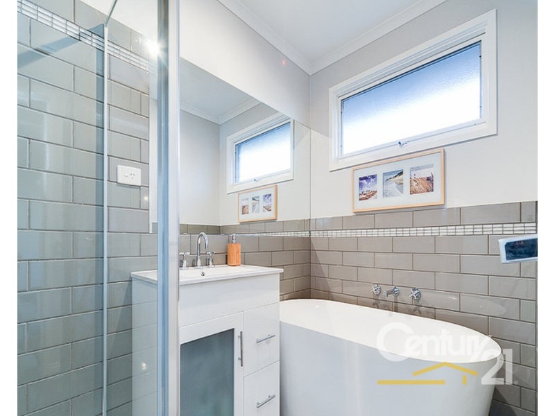 12 Sharpe Court, Berwick VIC 3806