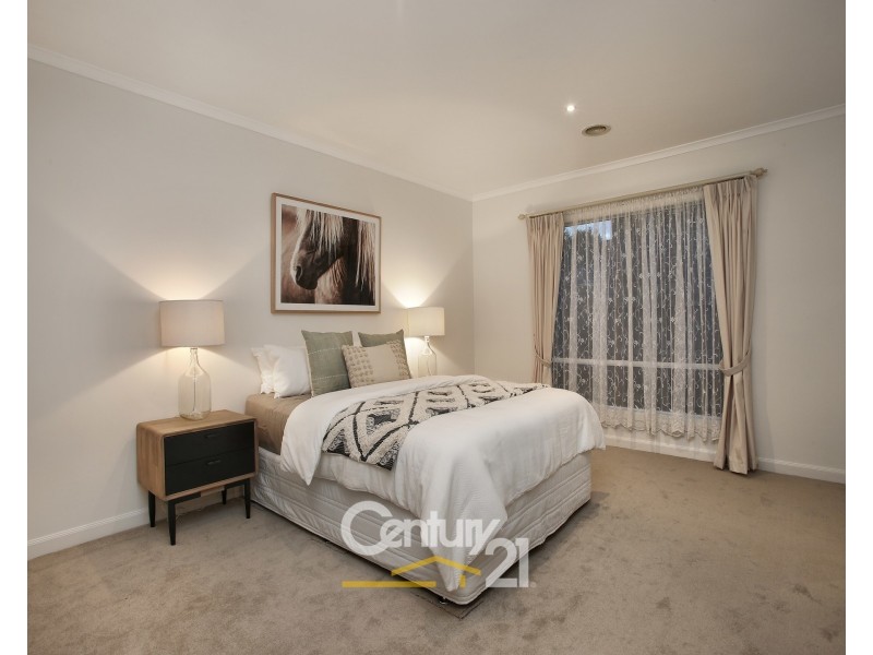 73 Ward Road, Berwick VIC 3806