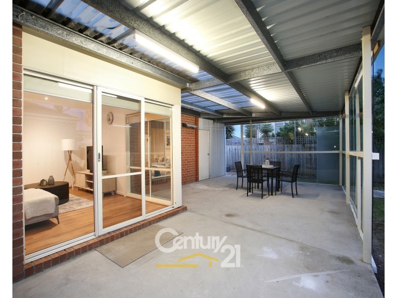 73 Ward Road, Berwick VIC 3806