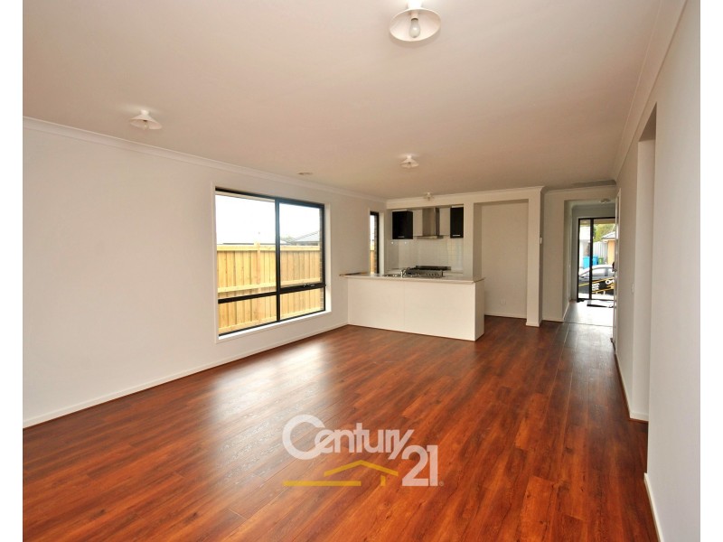 81 Heybridge Street, Clyde VIC 3978