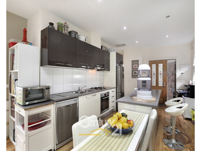 3/7 Amber Crescent, Narre Warren VIC 3805