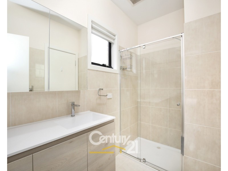 3/7 Amber Crescent, Narre Warren VIC 3805