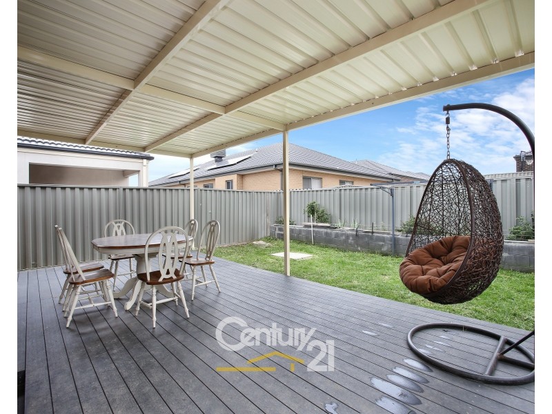 5  Tankard Drive, Cranbourne East VIC 3977