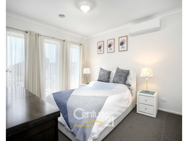 5  Tankard Drive, Cranbourne East VIC 3977