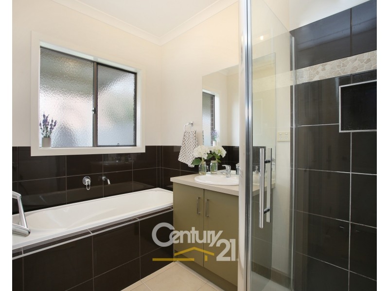 5  Tankard Drive, Cranbourne East VIC 3977