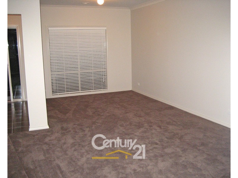 12 Glenisla Way, Berwick VIC 3806