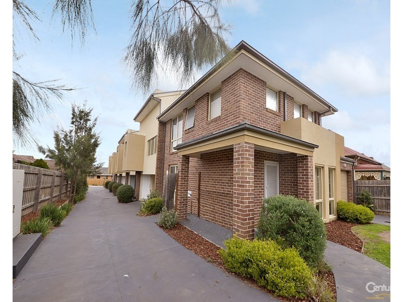 2/19 Hemmings Street, Dandenong VIC 3175
