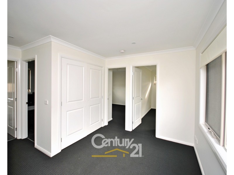 1/5 Alexander Street, Cranbourne VIC 3977