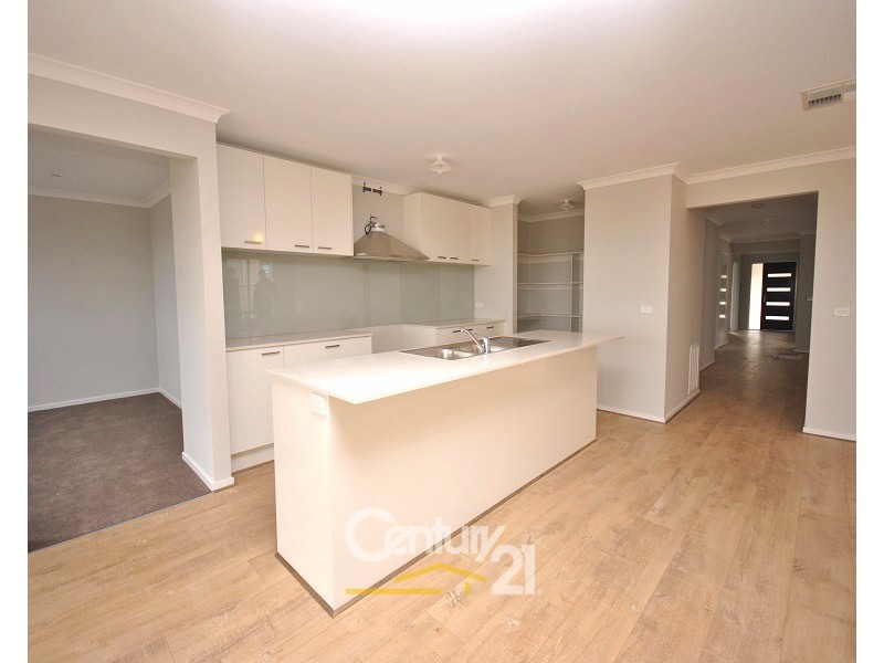 7 Chiswick Street, Officer VIC 3809