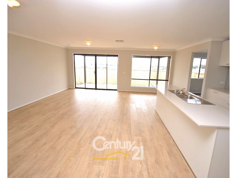 7 Chiswick Street, Officer VIC 3809