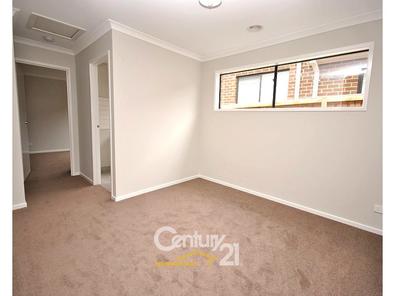 7 Chiswick Street, Officer VIC 3809