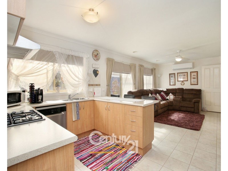 106 Ridgemont Drive, Berwick VIC 3806