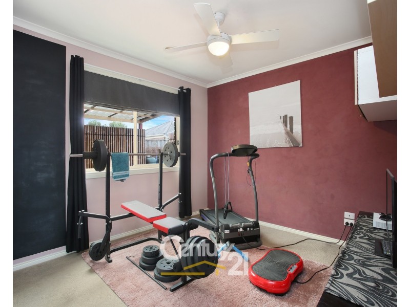 106 Ridgemont Drive, Berwick VIC 3806