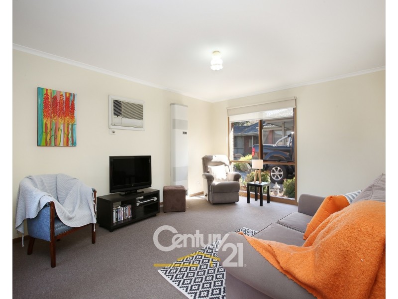 2/14 Wallowa Crescent, Narre Warren VIC 3805