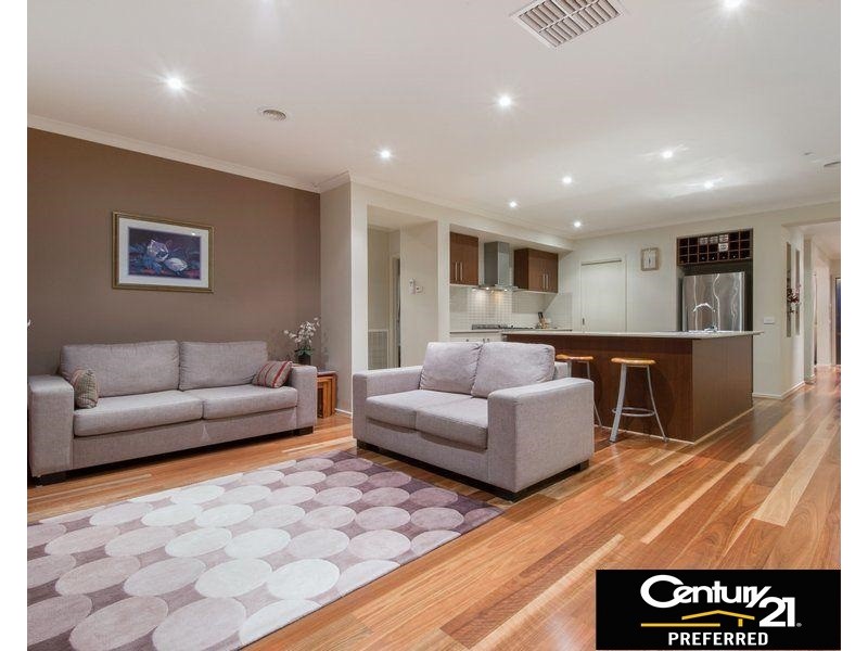 18 Stanhope Avenue, Berwick VIC 3806