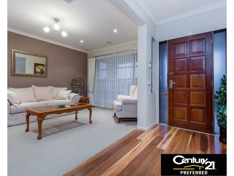 18 Stanhope Avenue, Berwick VIC 3806