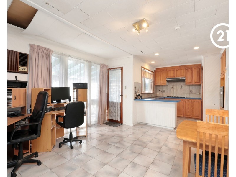 5  Plover Court, Endeavour Hills VIC 3802