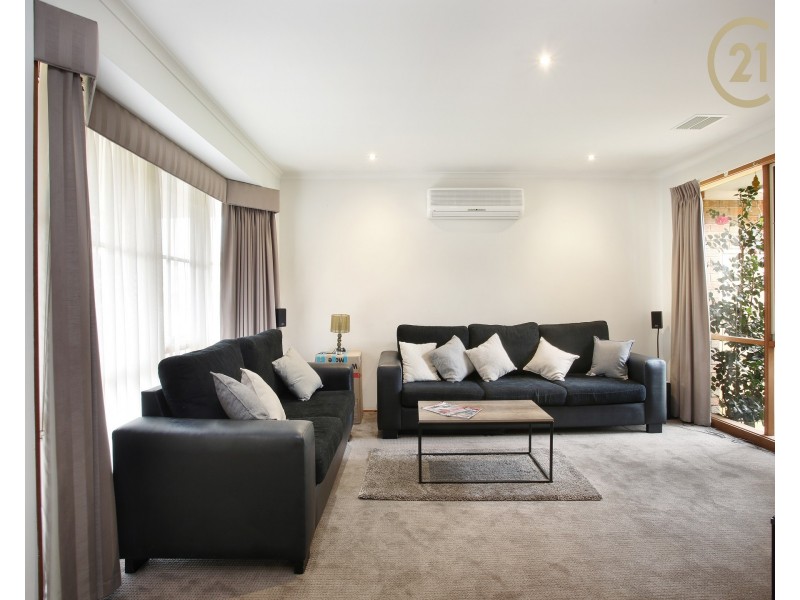 44 Amber Crescent, Narre Warren VIC 3805