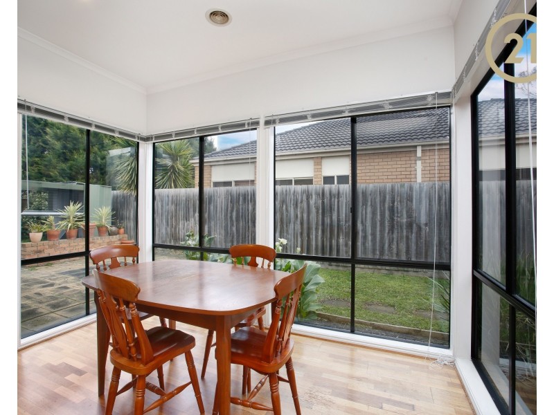 21 Clocktower Court, Berwick VIC 3806