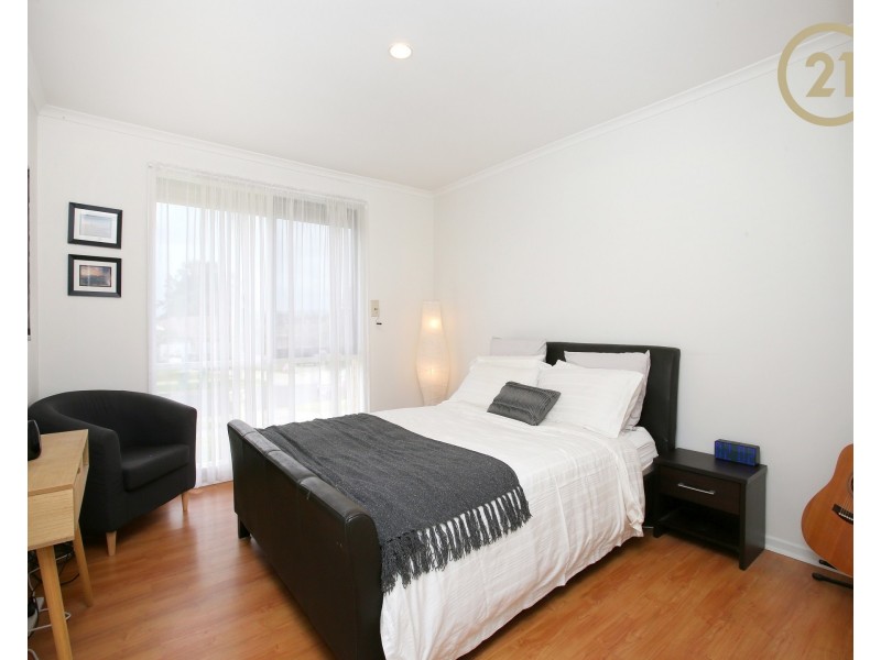 1/13 Wallowa Crescent, Narre Warren VIC 3805