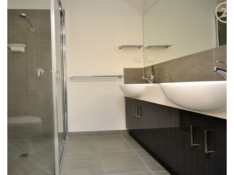 13 Arubi Avenue, Clyde North VIC 3978