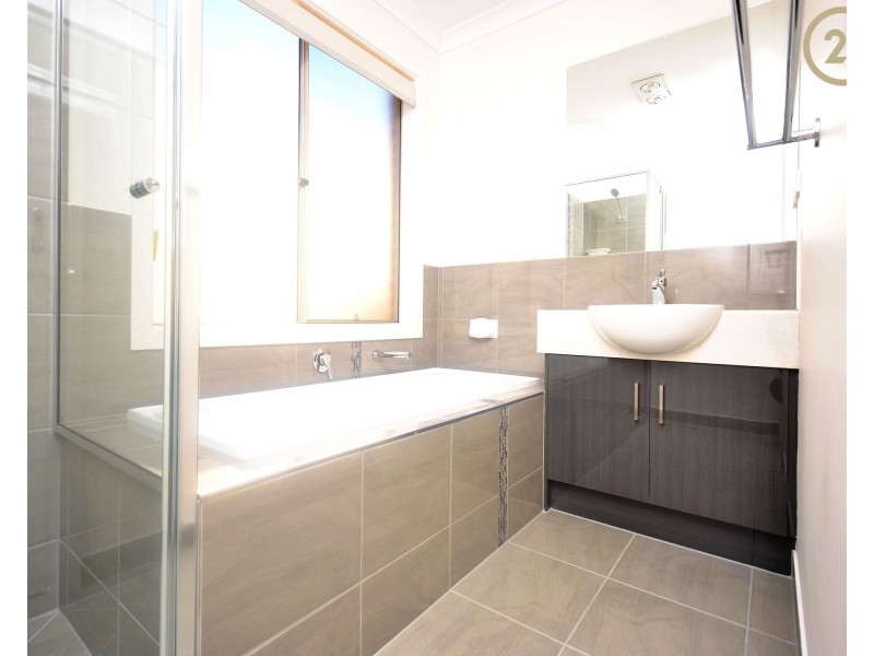 13 Arubi Avenue, Clyde North VIC 3978